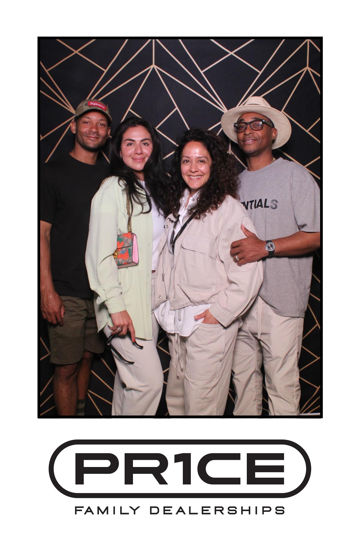 Turn 11 Photo Booth #16