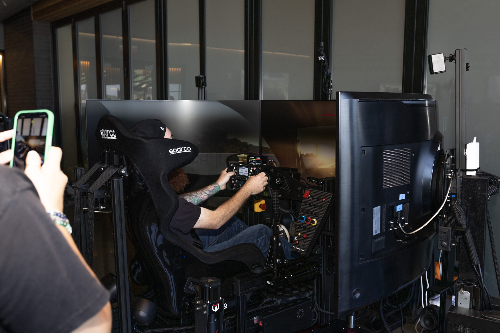 Racing sim action