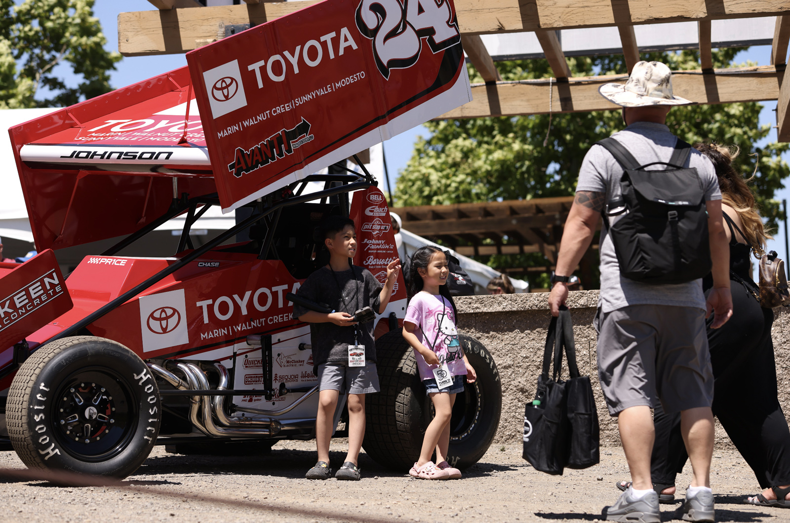 Kids with chase car