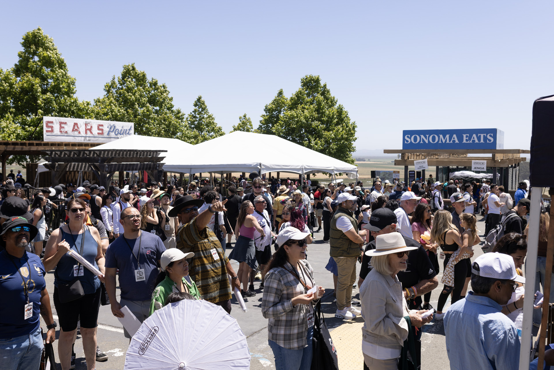 Redwood Terrace crowd